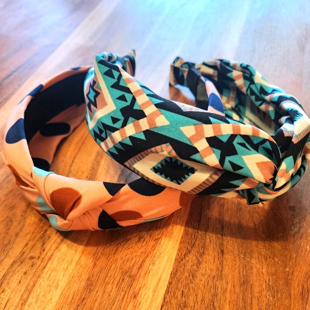 NWT Fashion Multi-Colored Notted Headbands